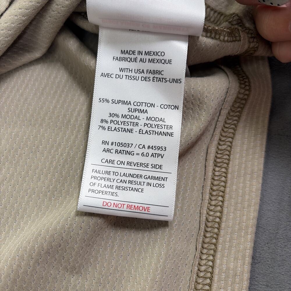 2) Ariat FR Flame Resistant Short Sleeve Baselayer T-Shirt Size 3X Grey & Tan - Picture 10 of 16